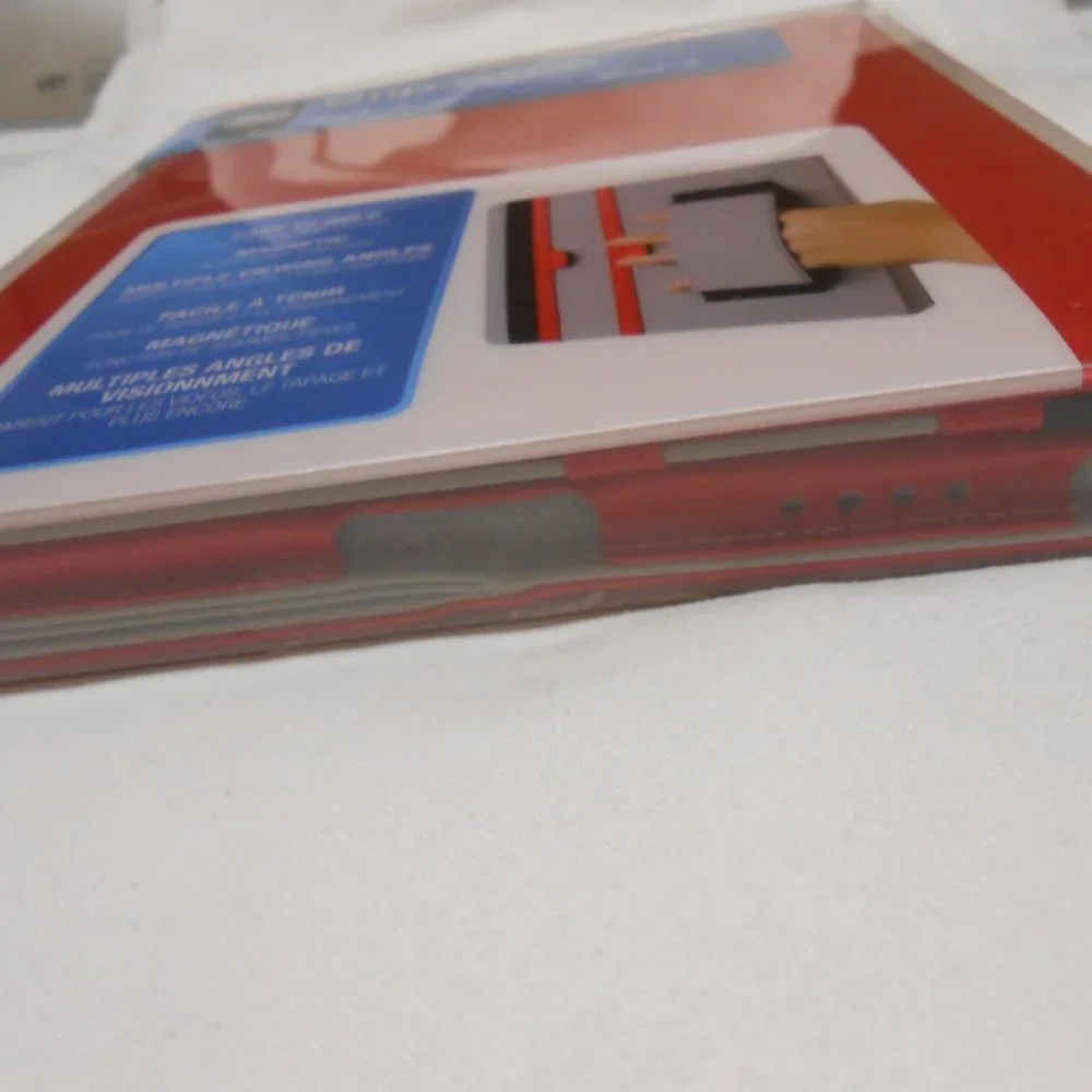 New red Grip Case for iPad 3rd Generation & iPad 2 Magnetic multiple angles 📘
